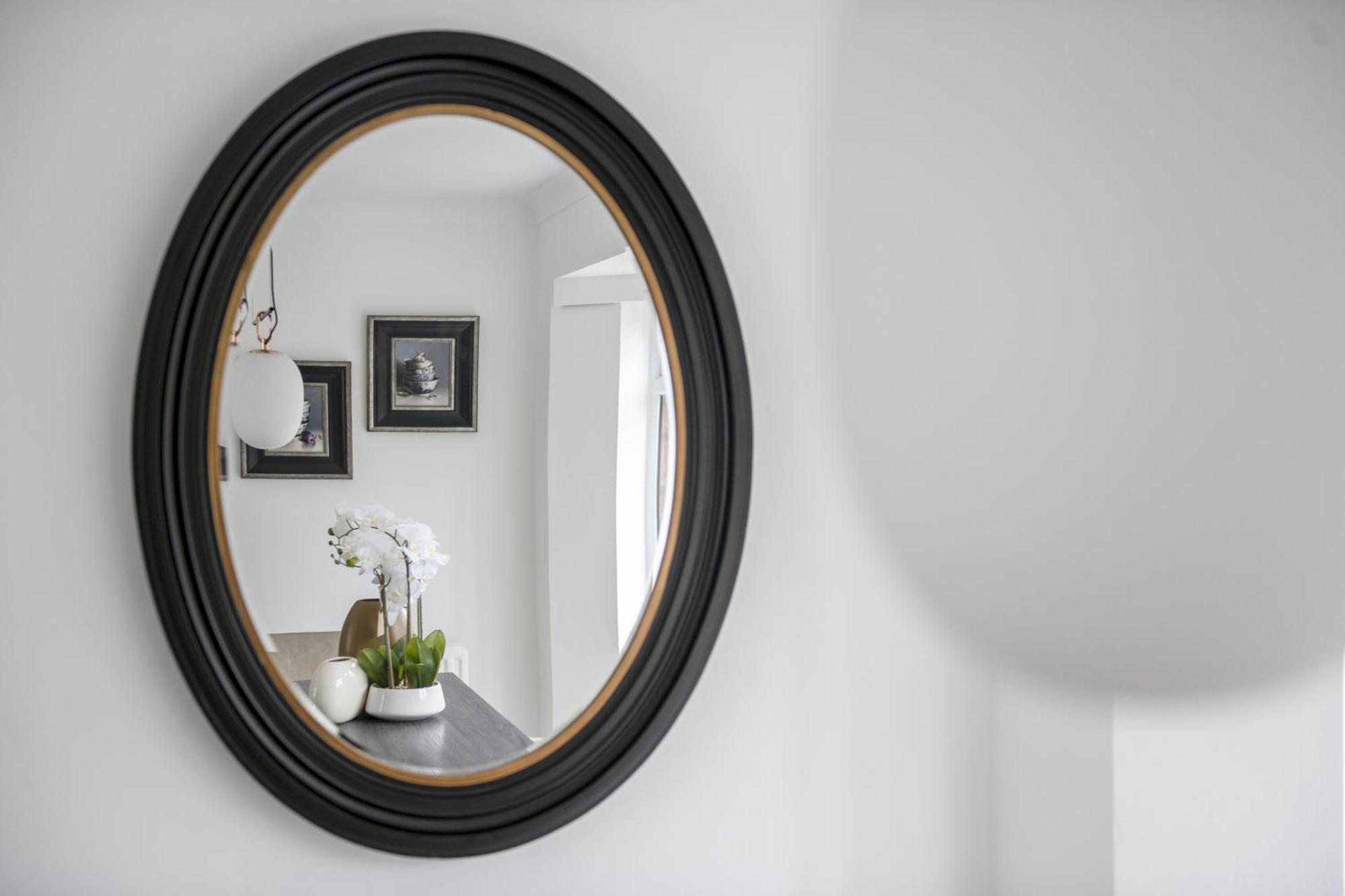 Luxurious 3 Bed House With Free Parking, Close To The Train Station & Town Braintree Exteriör bild